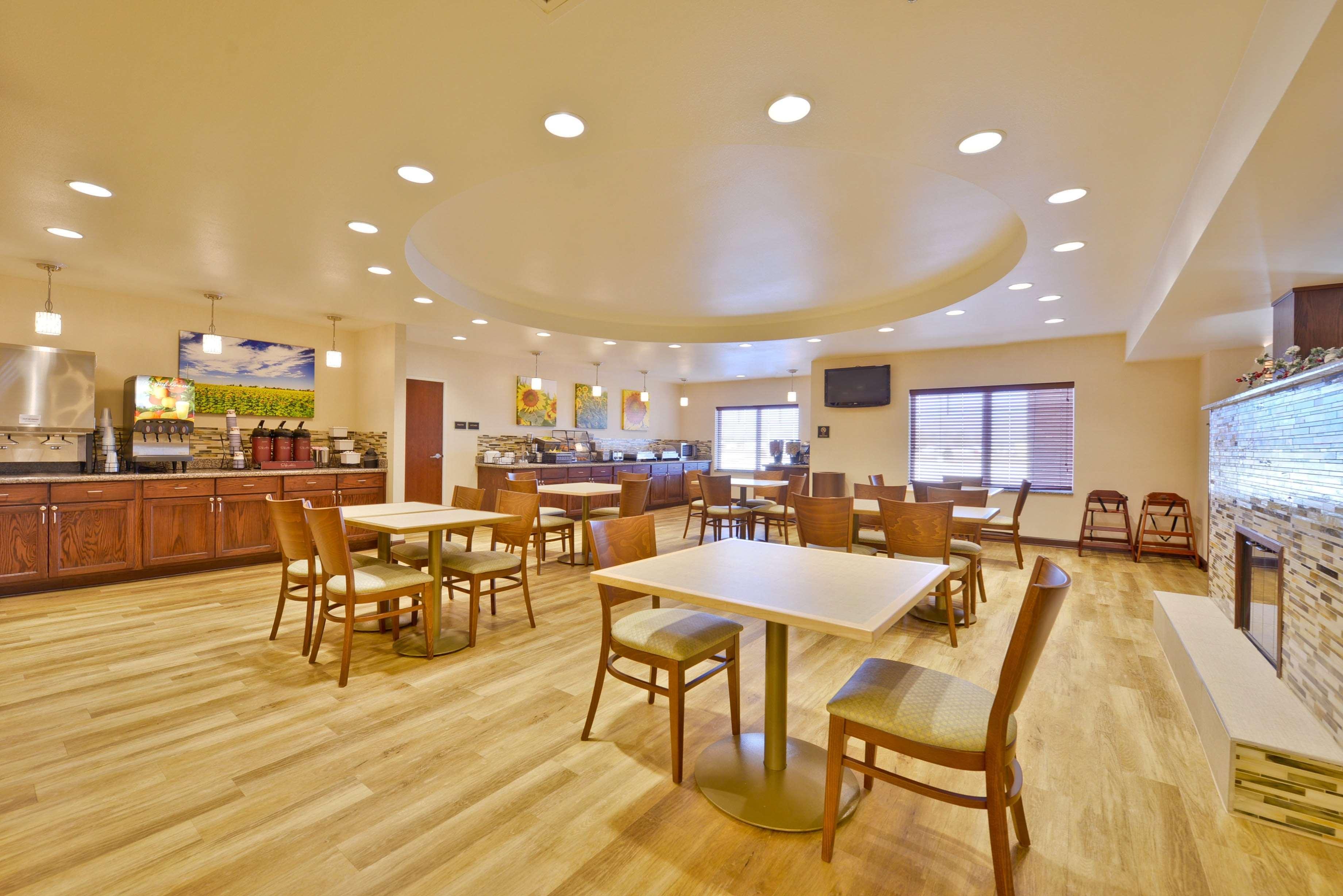 Best Western Plus Green Mill Village Hotel & Suites Arcola Zewnętrze zdjęcie