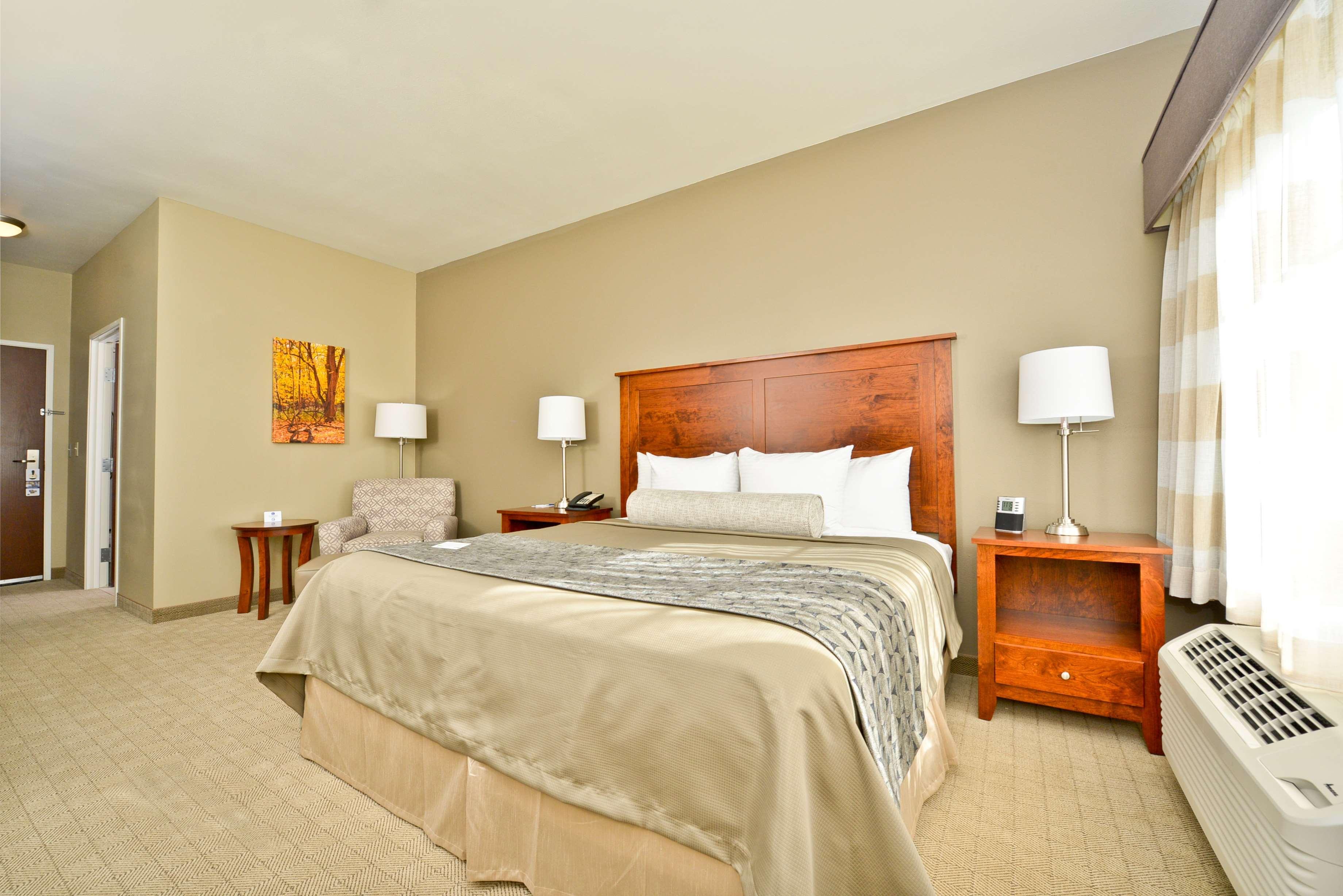 Best Western Plus Green Mill Village Hotel & Suites Arcola Zewnętrze zdjęcie