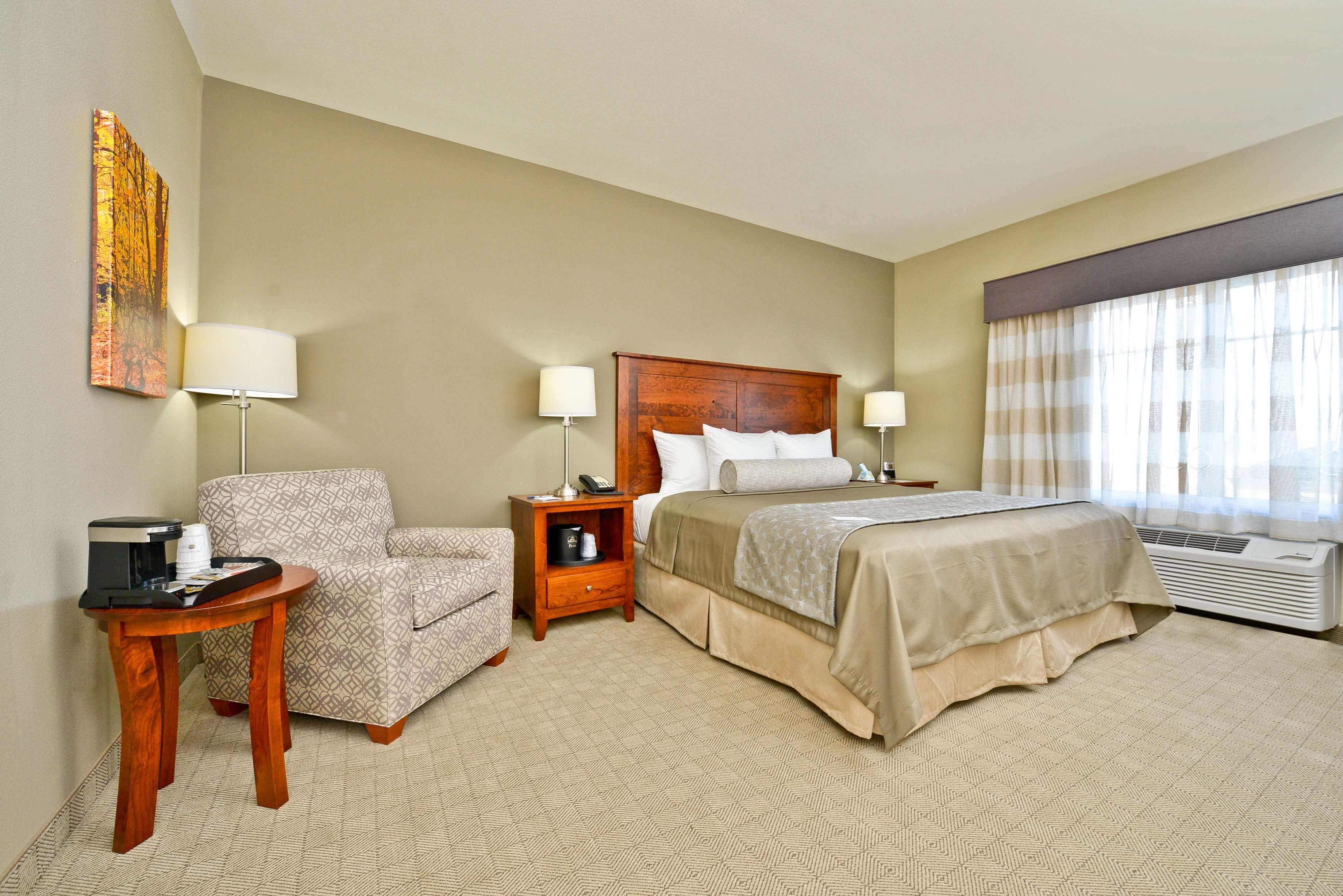 Best Western Plus Green Mill Village Hotel & Suites Arcola Zewnętrze zdjęcie